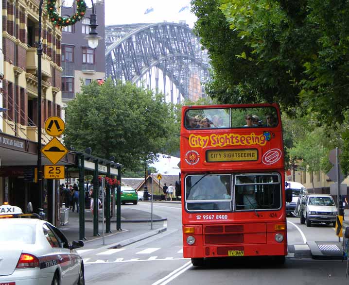 City Sightseeing Sydney Tour Metrobus 424